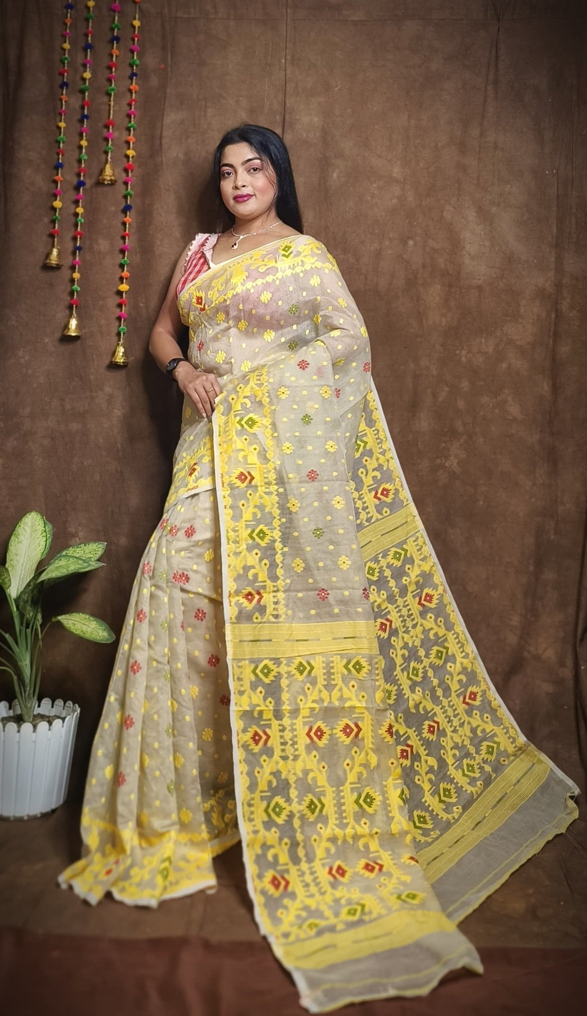 WOVEN DESIGND DHAKAI JAMDANI SAREE COLOR BEIGE - Rebistore