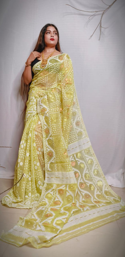 The Festive Jamdani Saree: A Timeless Tradition - Rebistore