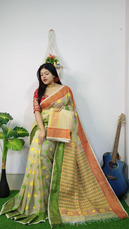 Woven Design Soft Dhakai Jamdani saree