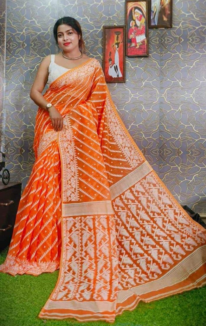 Soft Karat Dhakai Jamdani Saree Color Orange - Rebistore