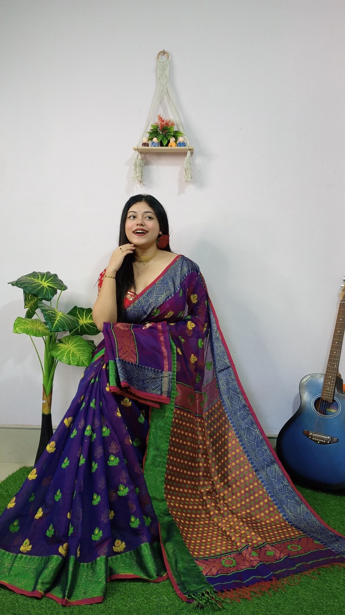 Woven Design Soft Dhakai Jamdani saree Color blue - Rebistore