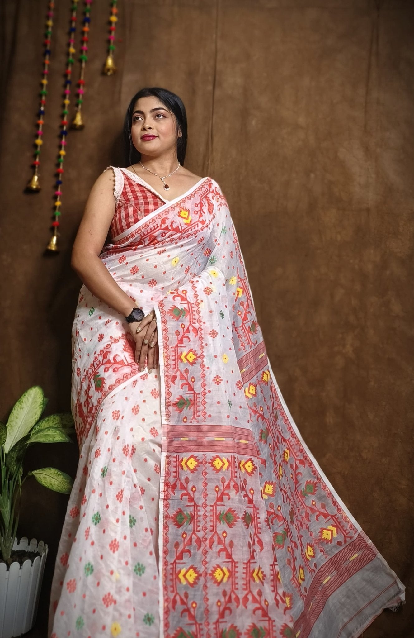 WOVEN DESIGND DHAKAI JAMDANI SAREE COLOR WHITE - Rebistore