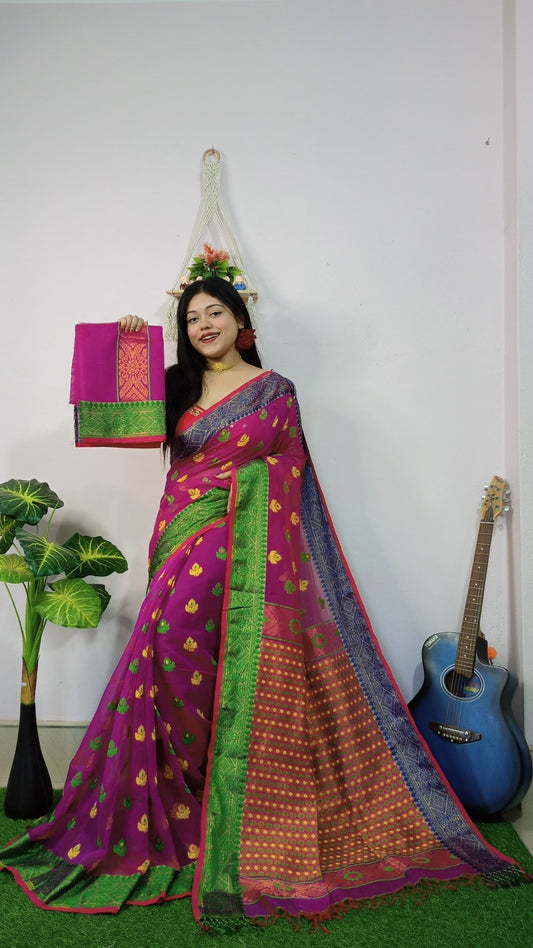 Woven Dhakai Jamdani saree with blouse piece - Rebistore