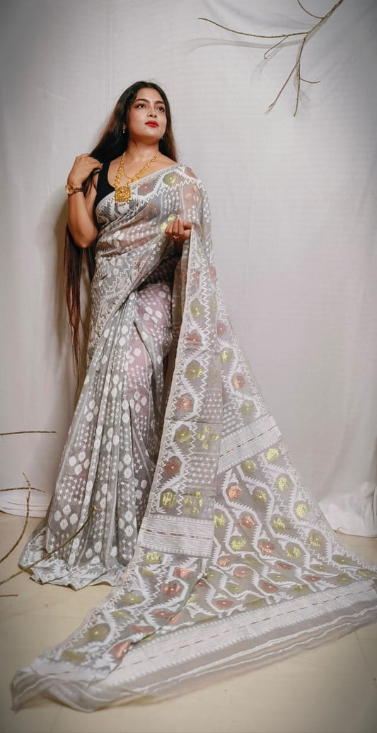 VROMOR KUNJO DHAKAI JAMDANI SAREE - Rebistore